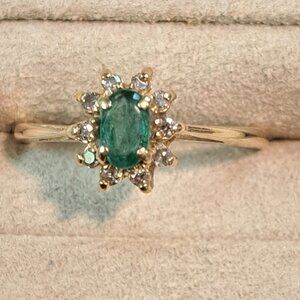 Diamond and Emerald Ring Size 5